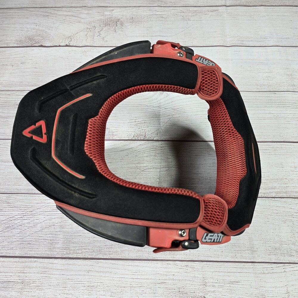 LEATT Moto GPX Carbon Fiber Neck Brace Adult Size Medium